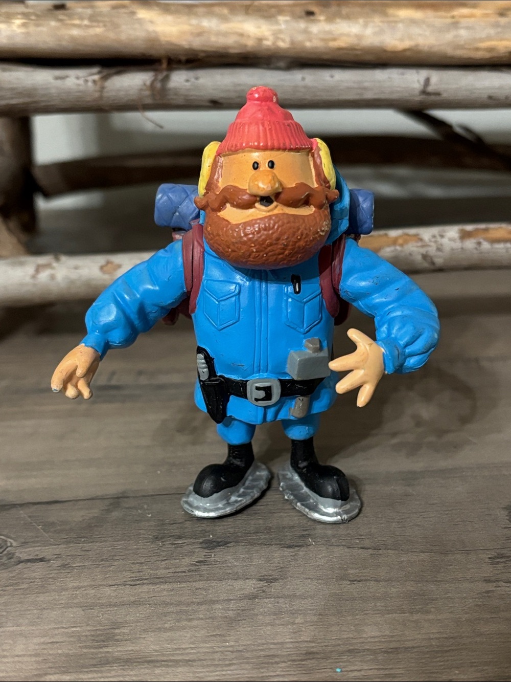 PLAYING MANTIS 2003 YUKON CORNELIUS RUDOLPH THE RED NOSED REINDEER MISFIT FIGURE